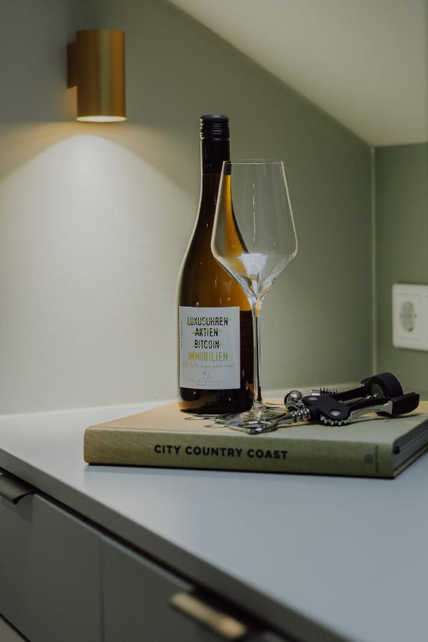 Seaside Lofts Im Herzen Von เวสเทอร์แลนด์ ภายนอก รูปภาพ